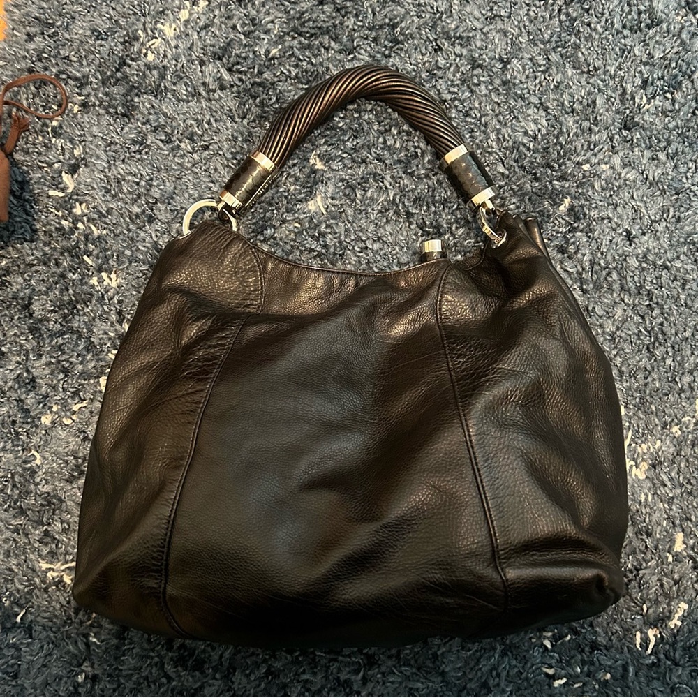 MICHAEL KORS BLACK HANDBAG